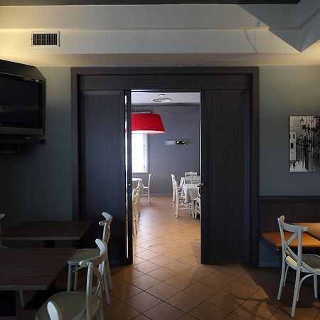 Hotel Trattoria Contini Sorbolo Kültér fotó