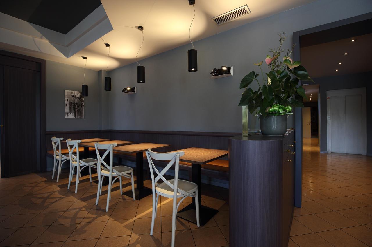 Hotel Trattoria Contini Sorbolo Kültér fotó